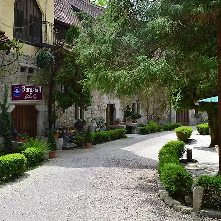 Hotel Burgstall