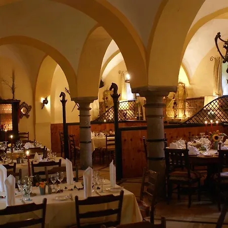 Hotel Burgstall Metten